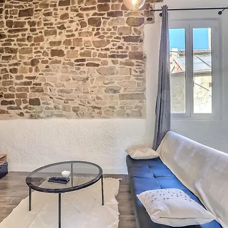 Le Novem Apartment